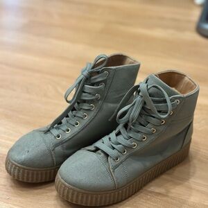 Stylish Women's Combat boots